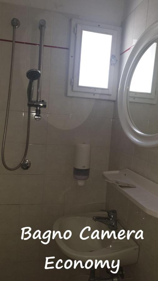 Hotel Adria Mare Rimini Eksteriør billede