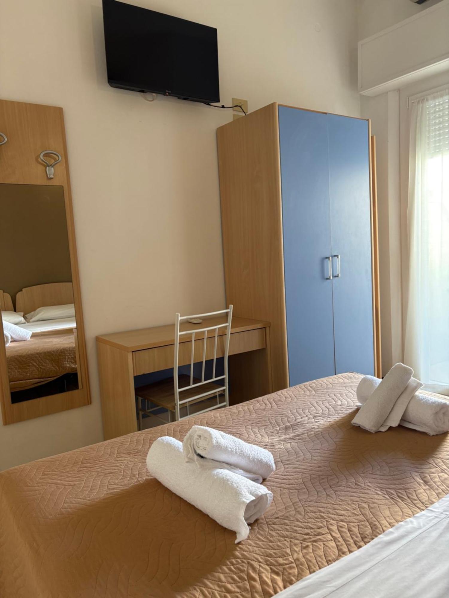 Hotel Adria Mare Rimini Eksteriør billede