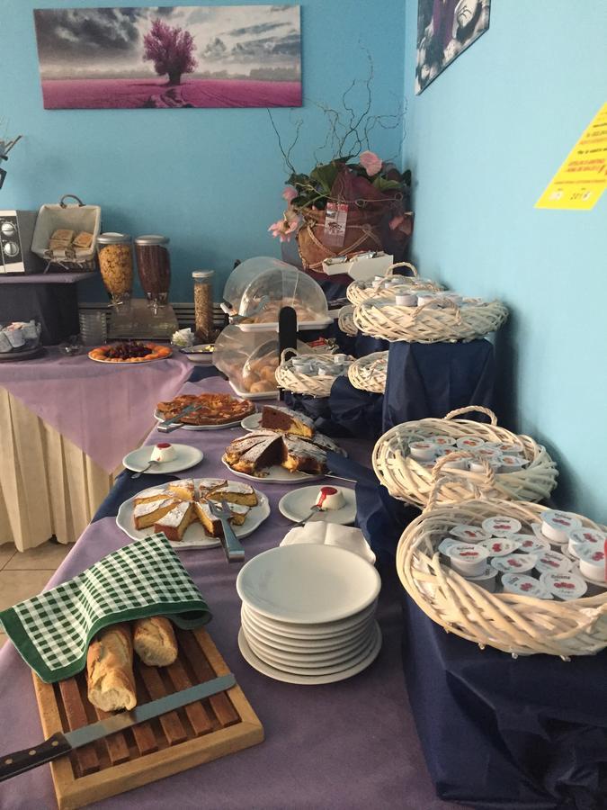 Hotel Adria Mare Rimini Eksteriør billede