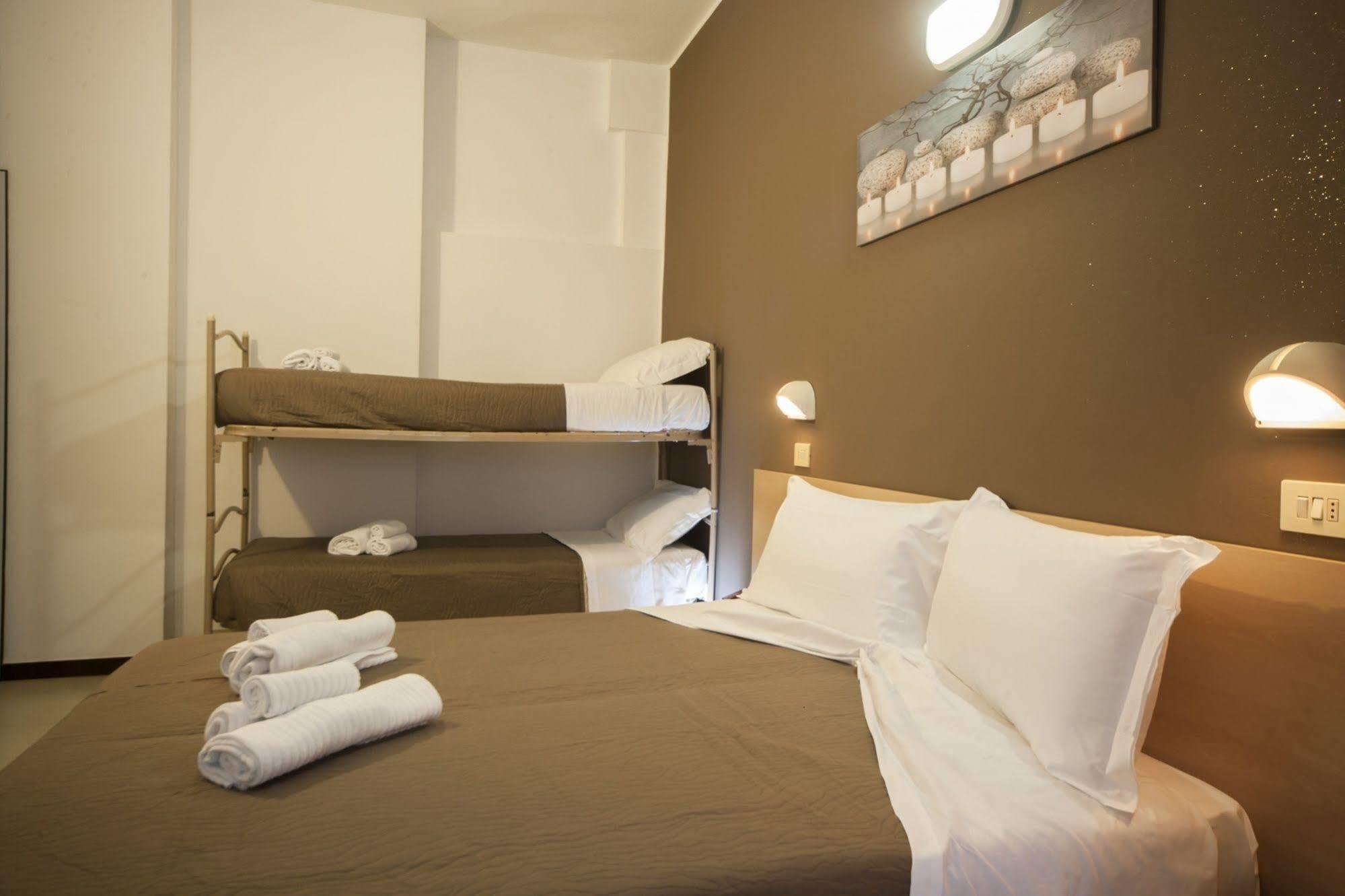 Hotel Adria Mare Rimini Eksteriør billede