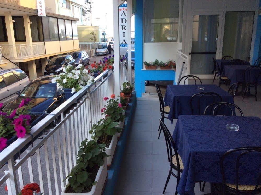 Hotel Adria Mare Rimini Eksteriør billede